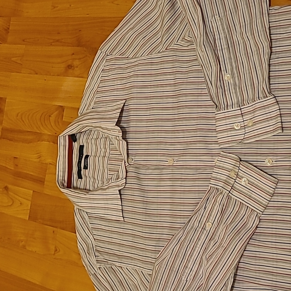 Stretch button down shirt